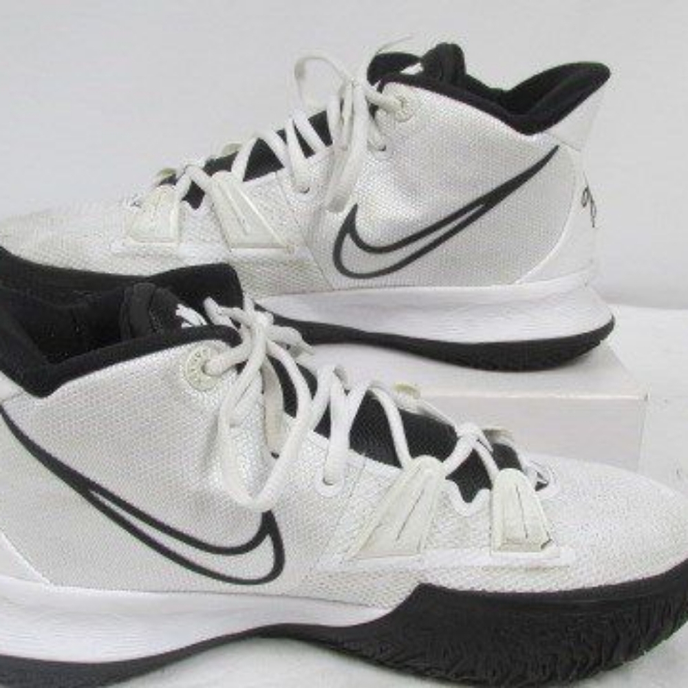 New Nike Kyrie 7 TB 'White', Size: 9 Firm